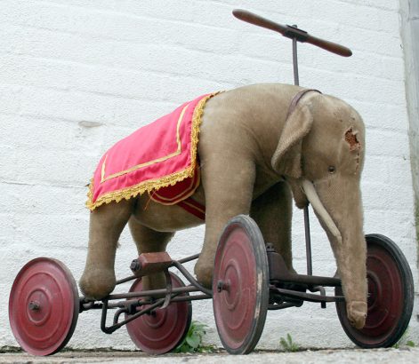 1920s Elephant Pedal Car 05