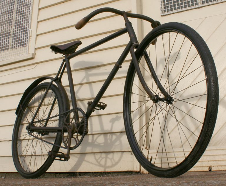 VELO ANCIEN TERROT EUR 330,00 - FR