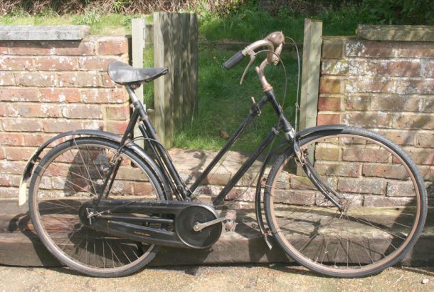 1938_Triumph_bicycle